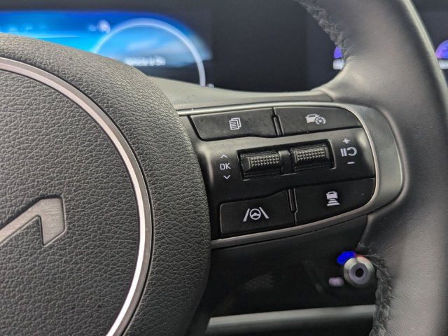 Used 2024 Kia Sportage SX FWD image 18