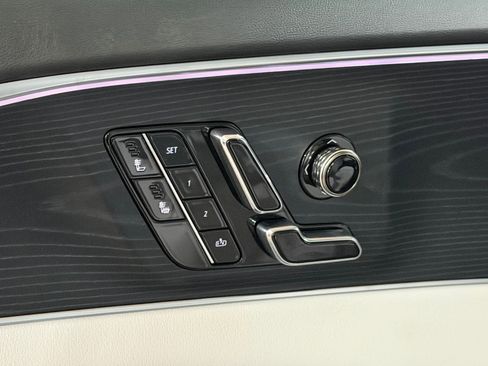 New 2026 Cadillac Lyriq Sport AWD/4WD image 23