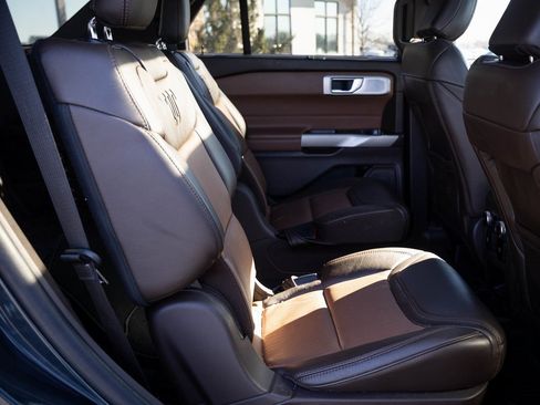 Used 2022 Ford Explorer King Ranch w/ Class IV Trailer Tow Package image 36