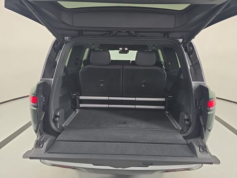 Used 2023 Rivian R1S Adventure Quad AWD/4WD image 15