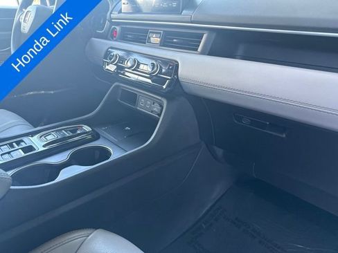 Used 2023 Honda Pilot Touring image 18