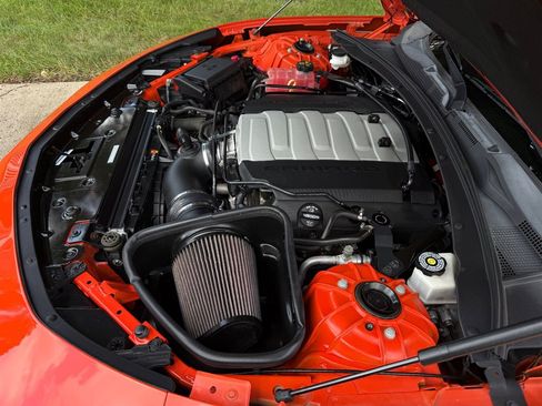 Used 2019 Chevrolet Camaro SS RWD image 70