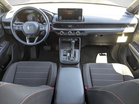 Used 2025 Honda CR-V Sport image 17