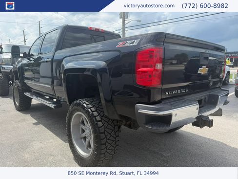 Used 2015 Chevrolet Silverado 2500 LTZ w/ Duramax Plus Package AWD/4WD image 5
