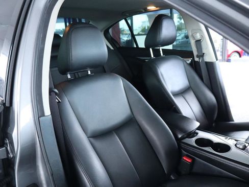 Used 2020 INFINITI Q50 Luxe RWD image 37