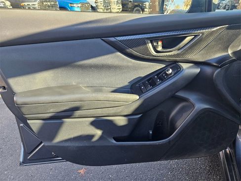 Used 2021 Subaru Crosstrek 2.0i Premium w/ Popular Package #2 image 11