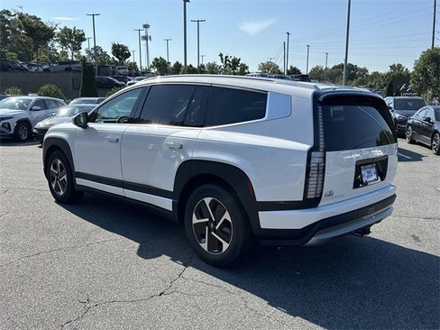 New 2026 Hyundai Ioniq 9 SE image 5