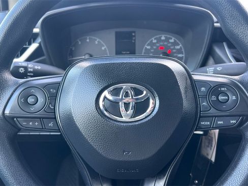 Certified 2025 Toyota Corolla LE image 23