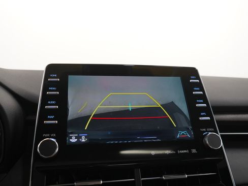 Used 2022 Toyota Avalon Limited FWD image 27