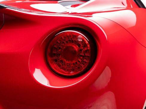 Used 2015 Alfa Romeo 4C Spider w/ Spider Track Package image 18