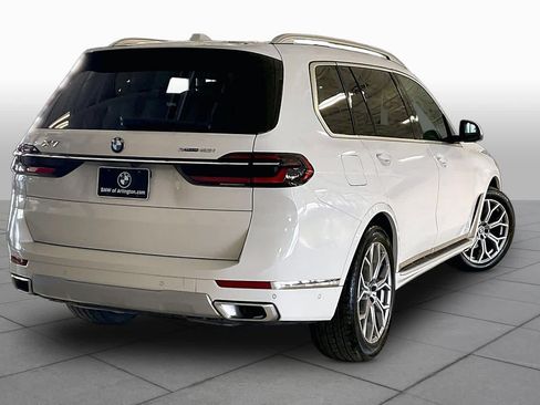 Used 2026 BMW X7 xDrive40i AWD/4WD image 12