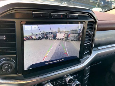 Used 2023 Ford F150 Lariat w/ Equipment Group 502A High image 28