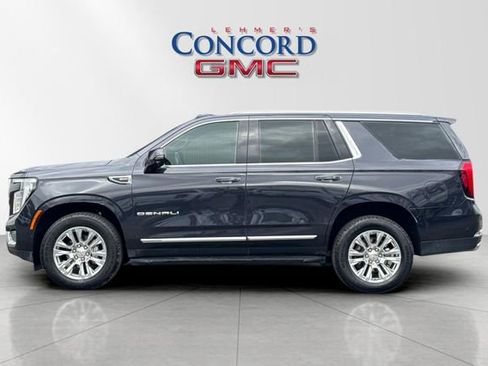 Used 2025 GMC Yukon Denali image 7