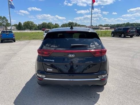 Used 2021 Kia Sportage LX FWD image 8