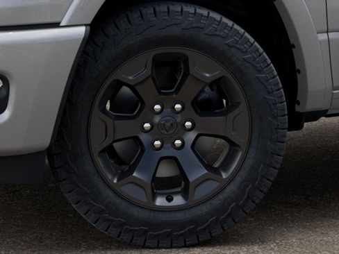 New 2026 RAM 1500 4x4 Crew Cab image 8