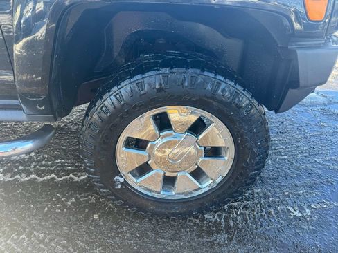 Used 2007 HUMMER H3 AWD/4WD image 15