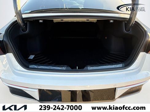 New 2026 Kia K5 GT-Line image 12
