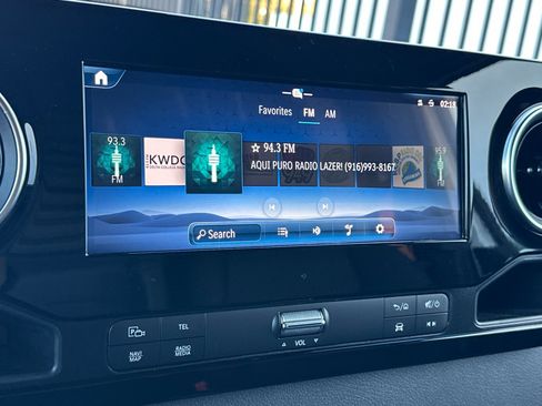 Used 2025 Mercedes-Benz Sprinter 3500 image 18