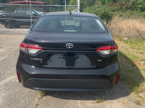 Used 2022 Toyota Corolla LE FWD image 7