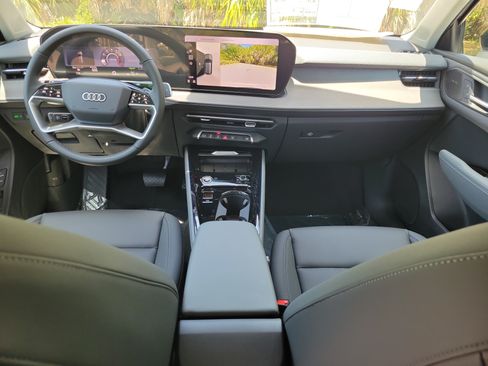 New 2026 Audi Q3 quattro 2.0T AWD/4WD image 12
