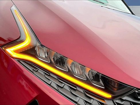 Used 2021 Kia K5 LXS FWD image 31