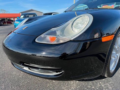 Used 2000 Porsche 911 Carrera 4 image 19