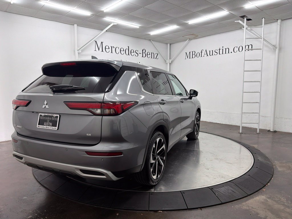 Used 2022 Mitsubishi Outlander SE FWD image 7