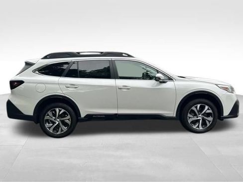 Used 2022 Subaru Outback Limited w/ Popular Package #2 AWD/4WD image 6