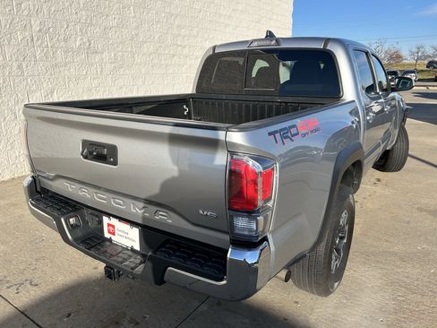 Certified 2023 Toyota Tacoma TRD Off-Road image 6
