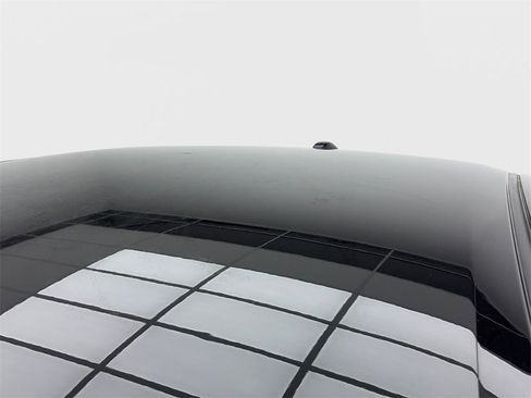 Used 2023 Nissan Sentra SR image 13