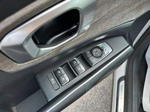Used 2022 Kia Sorento S AWD/4WD image 20