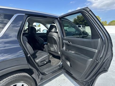 Used 2025 Hyundai Palisade SEL image 31