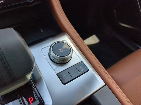 New 2026 Jaguar F-PACE R-Dynamic S image 23