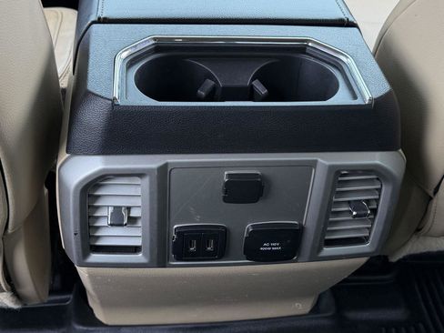 Used 2017 Ford F250 Lariat w/ Chrome Package AWD/4WD image 7