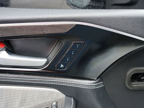 Used 2022 Acura MDX SH-AWD w/ Advance Package image 11