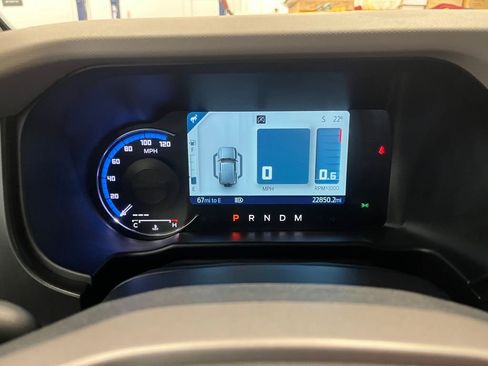 Used 2023 Ford Bronco Wildtrak image 19