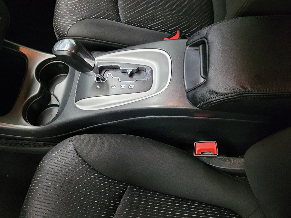 Used 2019 Dodge Journey SE w/ Connectivity Group FWD image 26
