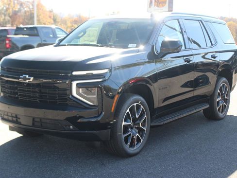 New 2025 Chevrolet Tahoe RST image 3