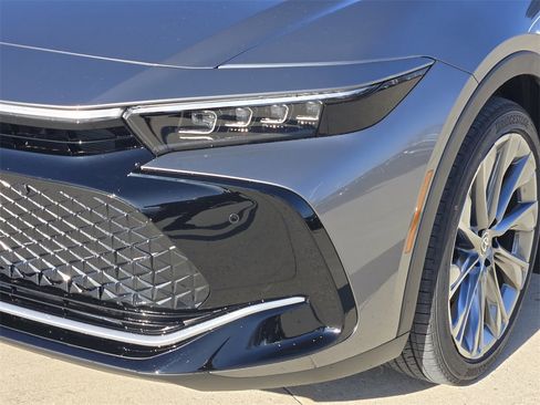 New 2026 Toyota Crown image 6