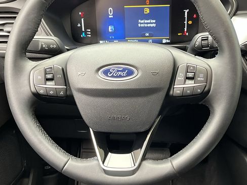 Used 2024 Ford Escape Active image 13