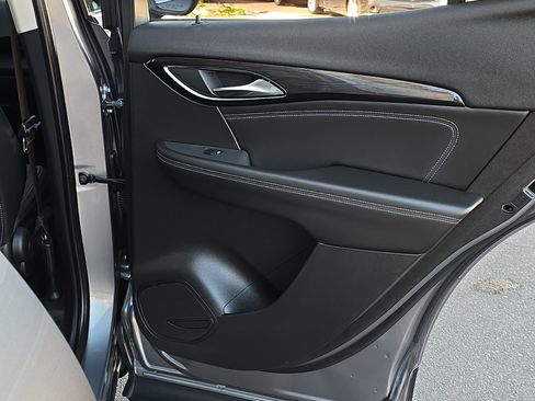 Used 2022 Buick Envision Preferred image 32