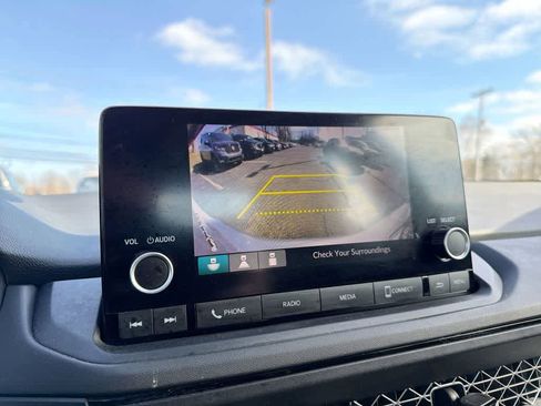 Used 2023 Honda Accord LX image 26