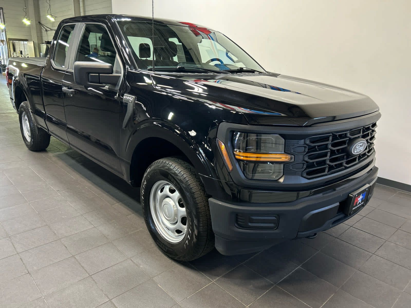 Used 2024 Ford F150 XL w/ Tow/Haul Package AWD/4WD image 2