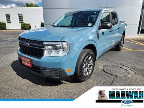 Used 2022 Ford Maverick XLT image 1