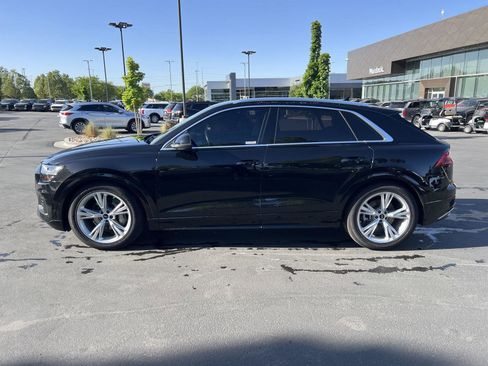 Used 2023 Audi Q8 Prestige AWD/4WD image 12