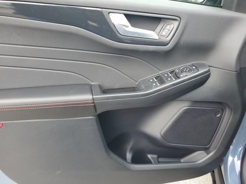 New 2026 Ford Escape ST-Line w/ Tech Pack #1 image 12