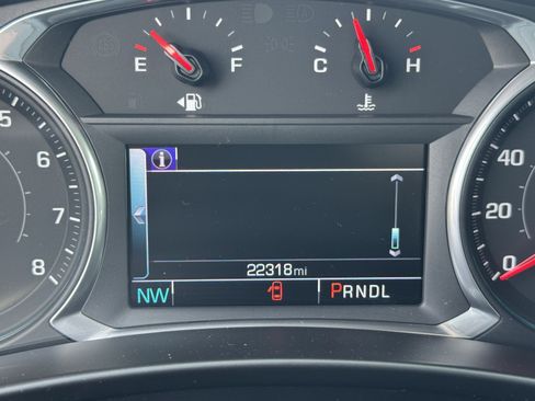 Used 2018 Chevrolet Equinox LT w/ Sun & Infotainment Package FWD image 33