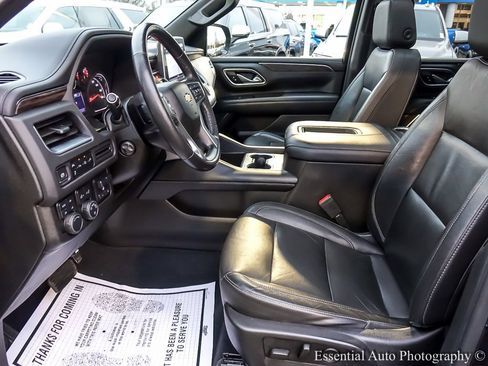 Used 2021 Chevrolet Tahoe LT w/ LT Signature Package image 14