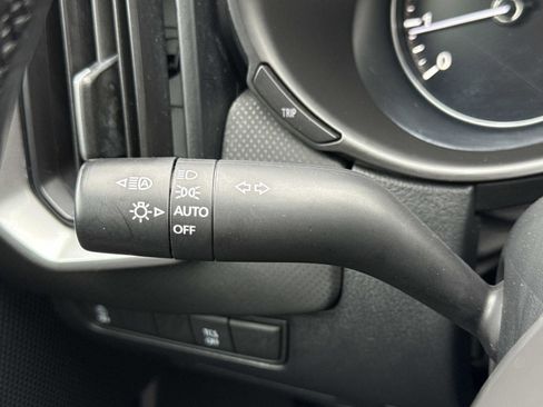 Used 2023 MAZDA CX-50 2.5 S w/ Preferred Plus Pkg image 10