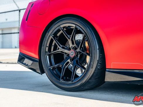 Used 2020 Nissan GT-R Premium w/ Premium Interior Package image 73